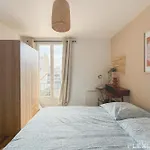 Charming 16M Studio In Paris 20 With Shared Terrace