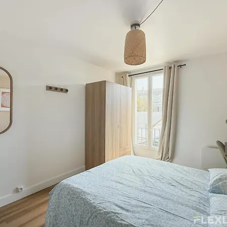 Charming 16m In 20 With Shared Terrace *